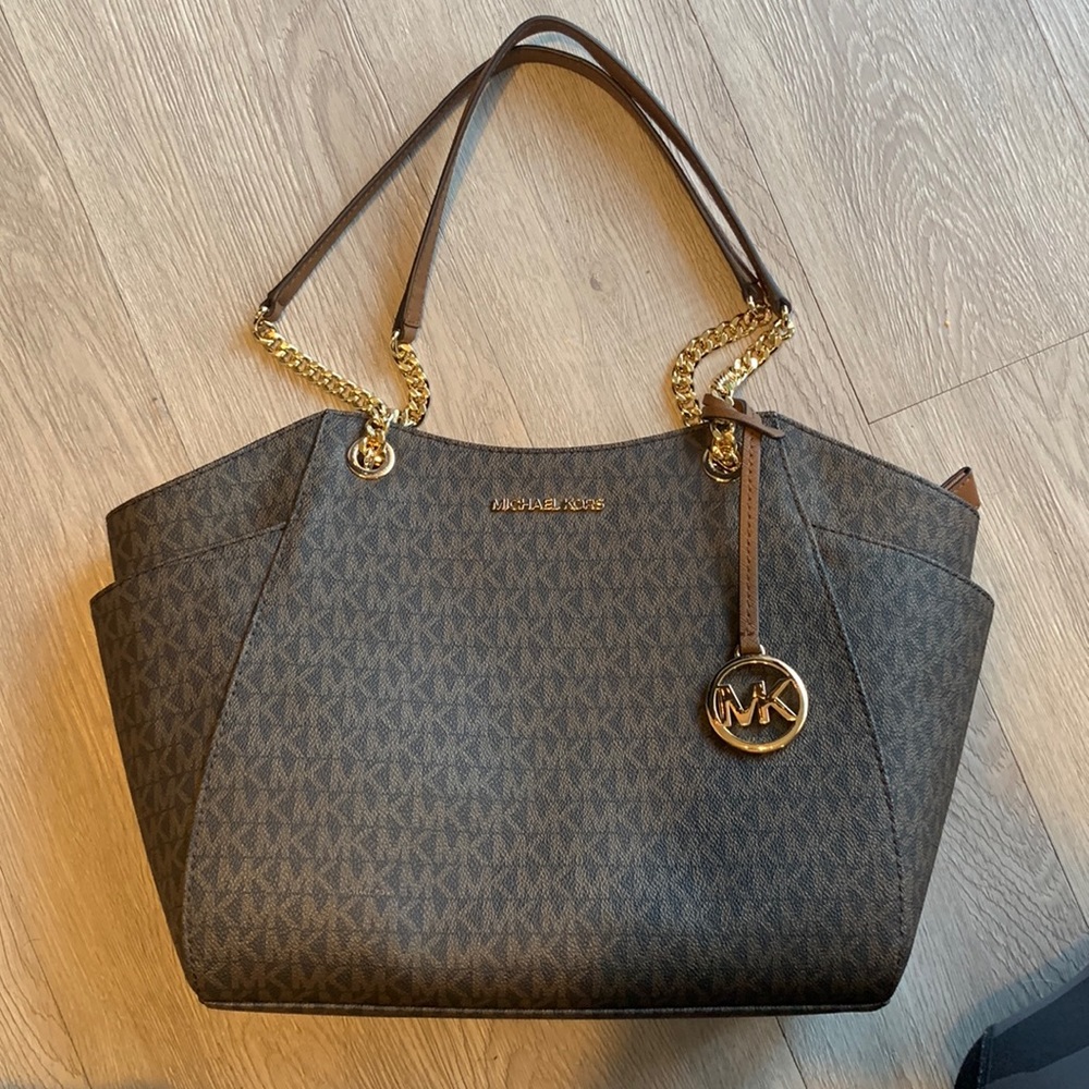 Michael’s Kors Jet Set Travel Large Logo Shoulder Bag